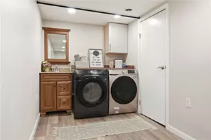 3348 Sycamore Dr, Pittsburgh, PA 15234 - Photo 28