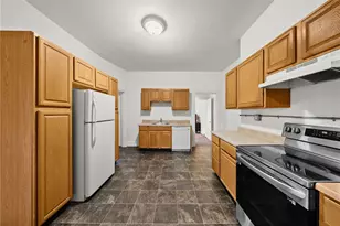 2016 Sidney St, Pittsburgh, PA 15203 - Photo 8