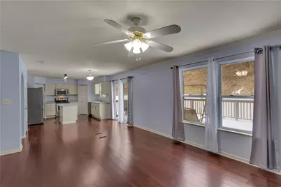 123 Stratford Ct, New Stanton, PA 15672 - Photo 12