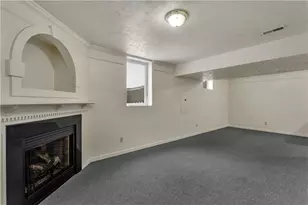 123 Stratford Ct, New Stanton, PA 15672 - Photo 32
