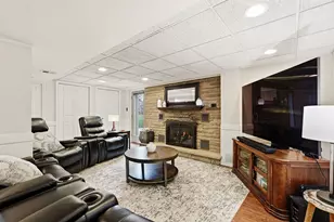 621 Portia Dr, Bethel Park, PA 15236 - Photo 20