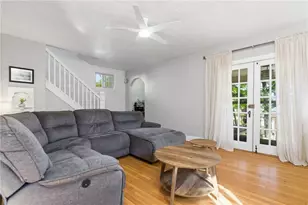 1207 Straka St, Pittsburgh, PA 15204 - Photo 8