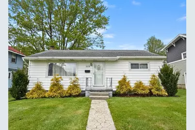 309 Woodland Ave, Grove City Boro, PA 16127 - Photo 1