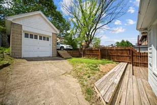 700 Rossmore Ave, Pittsburgh, PA 15226 - Photo 22