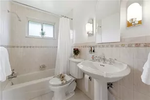 105 Adele Ave, Pittsburgh, PA 15223 - Photo 16