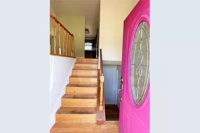 314 Scottsdale Drive, Moon/Crescent Twp, PA 15108 - Photo 2