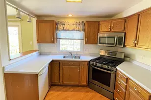 314 Scottsdale Dr, Moon/Crescent Twp, PA 15108 - Photo 10