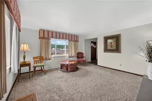 537 Franklin Ave, Canonsburg, PA 15317 - Photo 10
