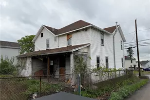 27 Mifflin Ave, Uniontown, PA 15401 - Photo 26