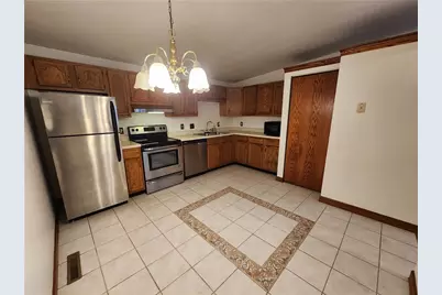 101 Sunrise Vlg, Twp of But NW, PA 16001 - Photo 8