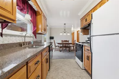 102 Kemper Rd, Twp of But SE, PA 16002 - Photo 12
