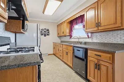102 Kemper Rd, Twp of But SE, PA 16002 - Photo 10