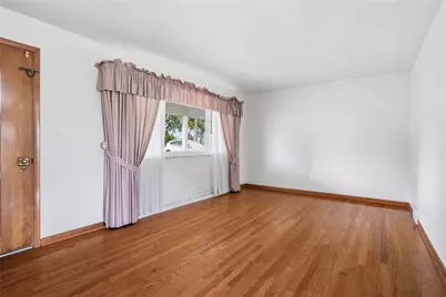 102 Kemper Rd, Twp of But SE, PA 16002 - Photo 6