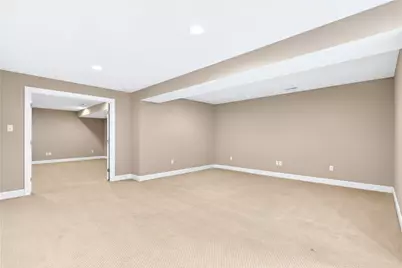 813 Balmoral Ct, Moon/Crescent Twp, PA 15108 - Photo 40