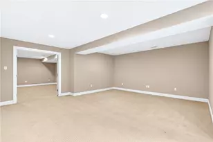 813 Balmoral Ct, Moon/Crescent Twp, PA 15108 - Photo 40