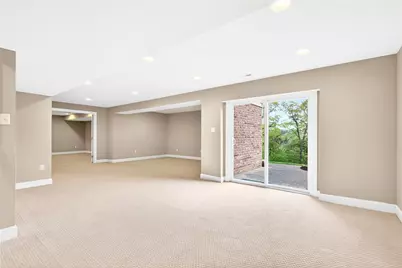 813 Balmoral Ct, Moon/Crescent Twp, PA 15108 - Photo 36