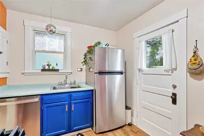 304 Leblanc Street, Pittsburgh, PA 15218 - Photo 14
