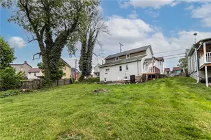 126 Snyder St, Connellsville, PA 15425 - Photo 2