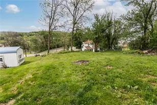 126 Snyder St, Connellsville, PA 15425 - Photo 4