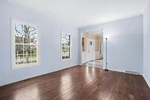 132 Cherrydale Ct, Ohio Township, PA 15237 - Photo 4