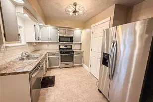 805 E Brady St, Butler, PA 16001 - Photo 14