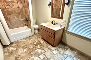 520 E Murphy Ave, Connellsville, PA 15425 - Photo 18