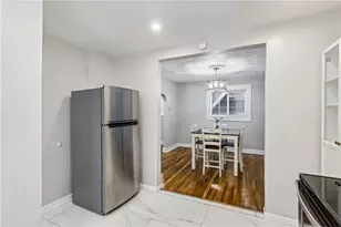 15 Wilkins Rd, Pittsburgh, PA 15221 - Photo 8