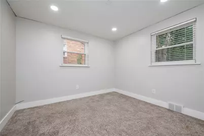 3906 Meadowbrook Blvd, Pittsburgh, PA 15227 - Photo 32