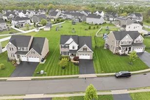 213 Overlook Dr, Ohio Township, PA 15237 - Photo 4