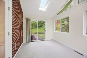 1126 Mifflin Rd, Pittsburgh, PA 15207 - Photo 22