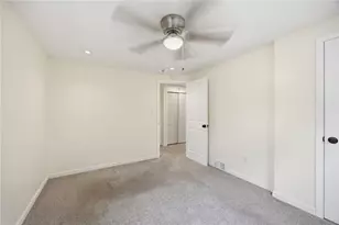 1126 Mifflin Rd, Pittsburgh, PA 15207 - Photo 18