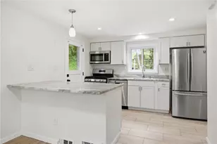 1126 Mifflin Rd, Pittsburgh, PA 15207 - Photo 12