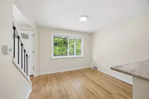 1126 Mifflin Rd, Pittsburgh, PA 15207 - Photo 8