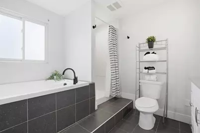 177 Amabell St, Pittsburgh, PA 15211 - Photo 26