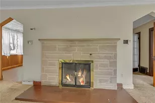 613 Briarcliff Dr, Center Township, PA 15001 - Photo 6