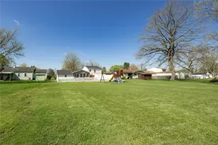 1013 Brentwood Dr, Pymatuning Township, PA 16125 - Photo 46