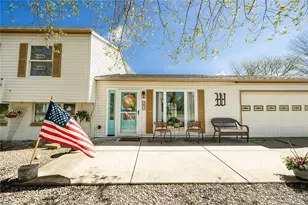 1013 Brentwood Dr, Pymatuning Township, PA 16125 - Photo 4