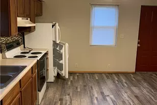 23 S High St, Greenville Boro, PA 16125 - Photo 6