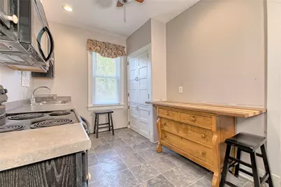 250 Southwest, Greensburg, PA 15601 - Photo 8