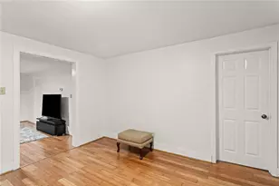 324 Greenfield Ave, Pittsburgh, PA 15207 - Photo 10