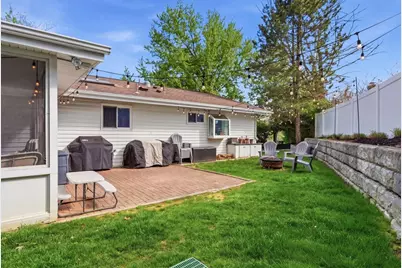 2029 Grosvenor Drive, Moon/Crescent Twp, PA 15108 - Photo 26
