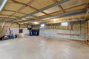 700 Bridge St, Irwin, PA 15642 - Photo 6