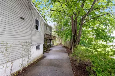 700 Bridge Street, Irwin, PA 15642 - Photo 4