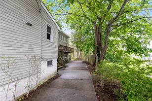 700 Bridge St, Irwin, PA 15642 - Photo 4