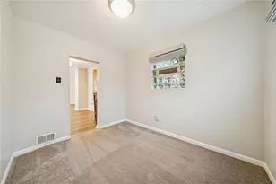 1423 Orangewood Ave, Beechview, PA 15216 - Photo 12