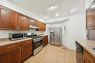 1423 Orangewood Ave, Beechview, PA 15216 - Photo 6
