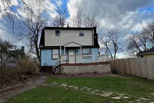 104 Wallace Ave, East Pittsburgh, PA 15112 - Photo 2