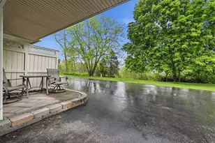 606 Canterbury Dr, Moon/Crescent Twp, PA 15108 - Photo 30