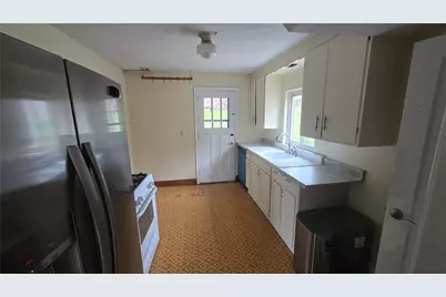114 Braddock Rd, Pittsburgh, PA 15221 - Photo 16