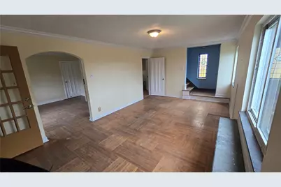 114 Braddock Rd, Pittsburgh, PA 15221 - Photo 10